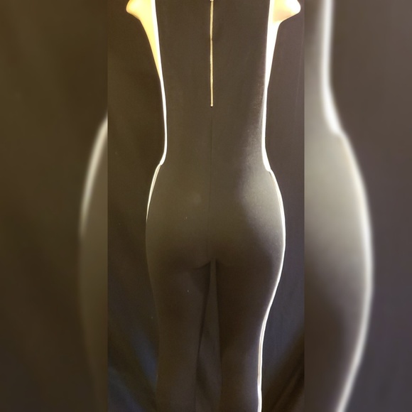 Jumpsuit - Picture 5 of 6